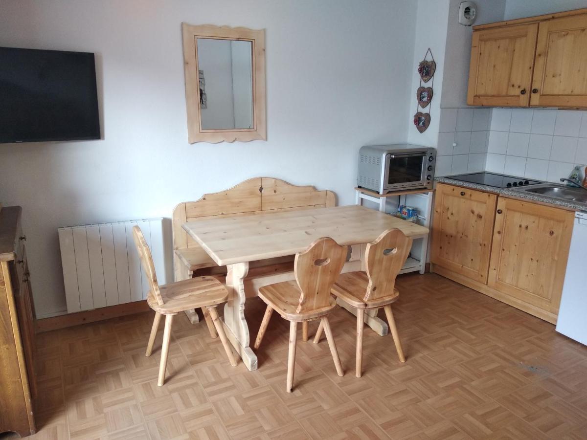 Le Cottage Des Sybelles Saint-Sorlin-dʼArves Exterior foto